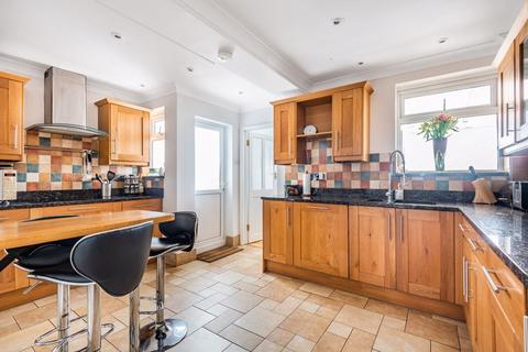 60 Harrow Road, Carshalton, SM5 3QQ