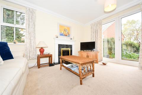 17 Charter Approach, Warwick, CV34 6AE