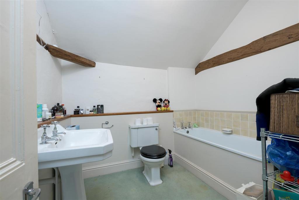 En suite bathroom