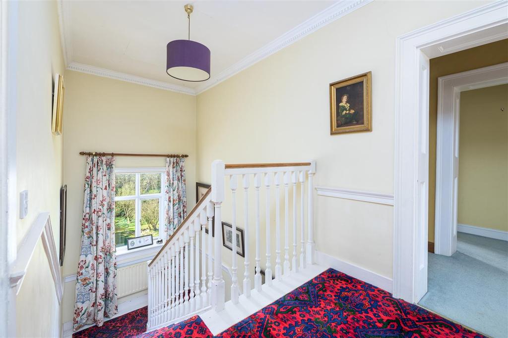 1 st floor landing