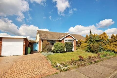 13 Heycroft Drive, Cressing, Braintree, CM77 8JN