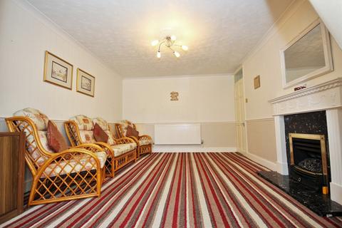 13 Heycroft Drive, Cressing, Braintree, CM77 8JN