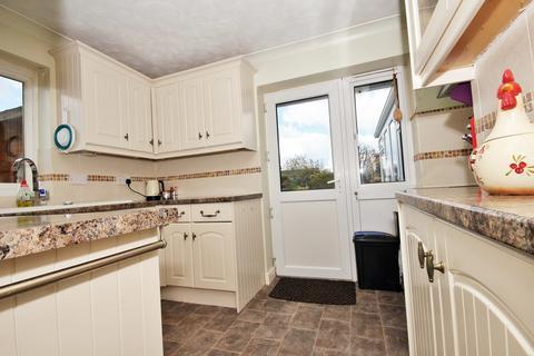 13 Heycroft Drive, Cressing, Braintree, CM77 8JN