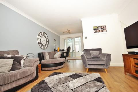 15 Bedford Close, Braintree, CM7 9LN