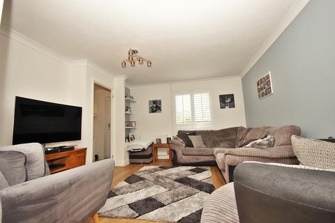 15 Bedford Close, Braintree, CM7 9LN