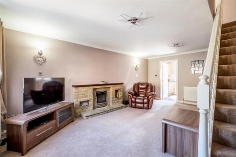 7 Trinity Grove, Brighouse, HD6 4BG
