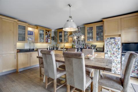 66 Furlong Road, Bourne End, SL8 5AH