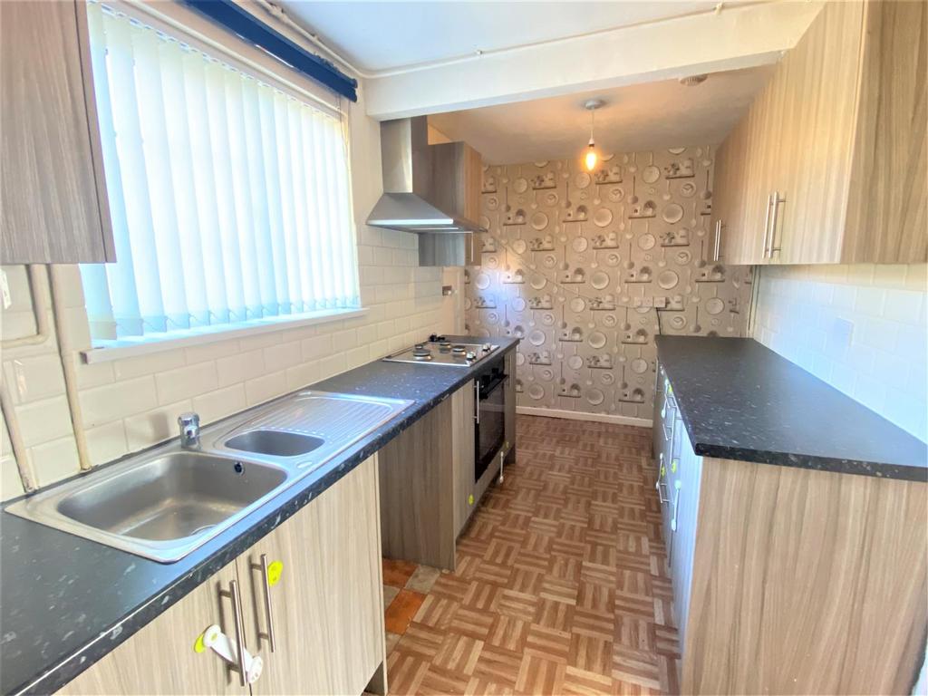New Romney Crescent, Leicester 3 bed terraced house £725 pcm (£167 pw)