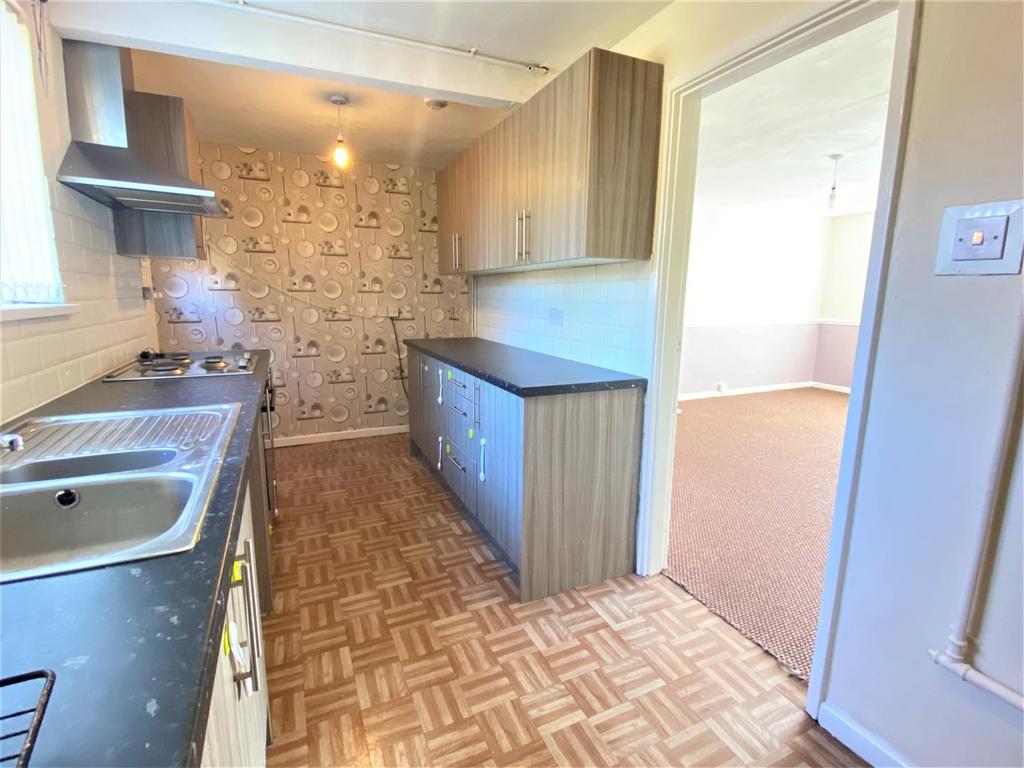 New Romney Crescent, Leicester 3 bed terraced house £725 pcm (£167 pw)