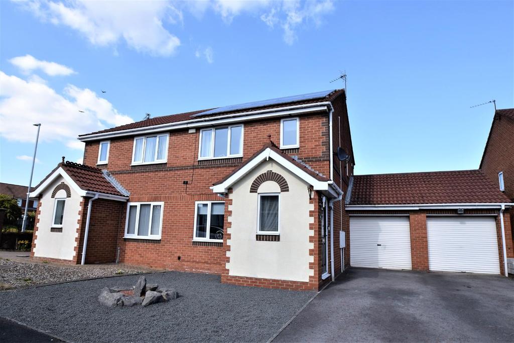 Cragside Close, Spennymoor 3 bed semidetached house £132,950