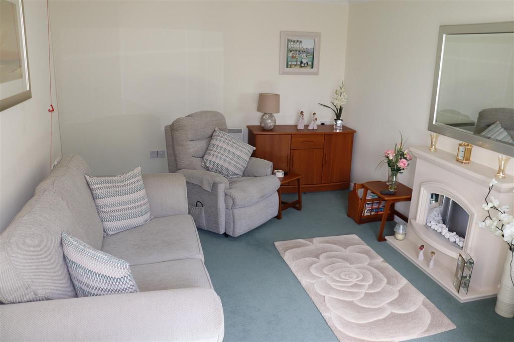 Leighswood Road, Aldridge 1 bed retirement property £124,950