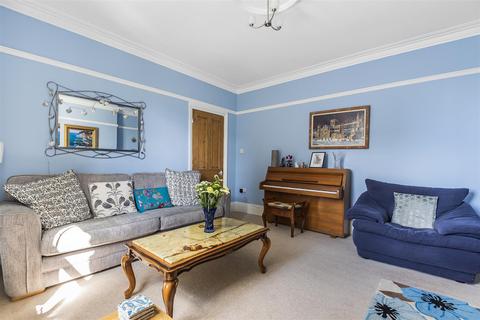 12 East Mount, Malton, YO17 7EX