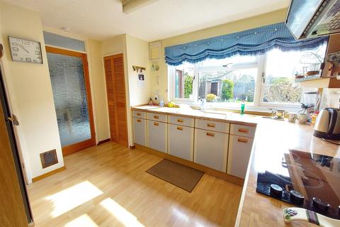 18 Bilberry Close, Stourport-on-severn, DY13 8TL