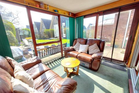 18 Bilberry Close, Stourport-on-severn, DY13 8TL