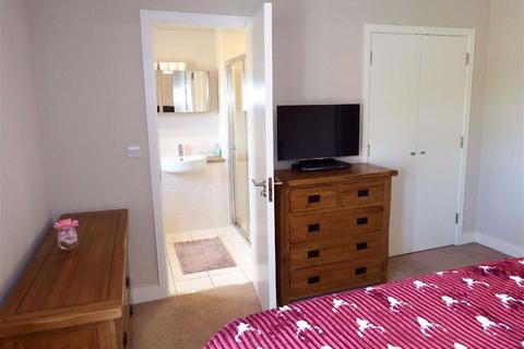9 Spencer Way, Stevenage, SG2 8GD