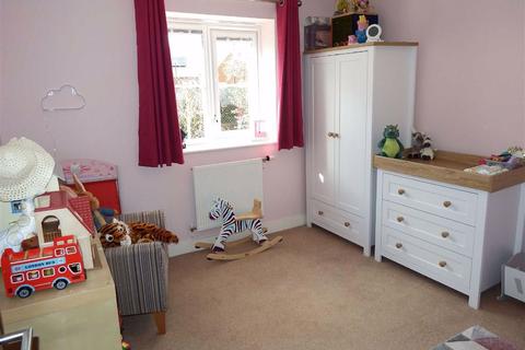 9 Spencer Way, Stevenage, SG2 8GD
