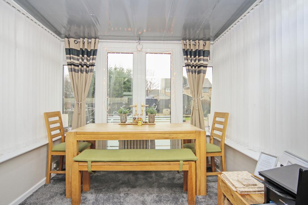 Teal Road, Darlington, DL1 1DF 3 bed terraced house £650 pcm (£150 pw)