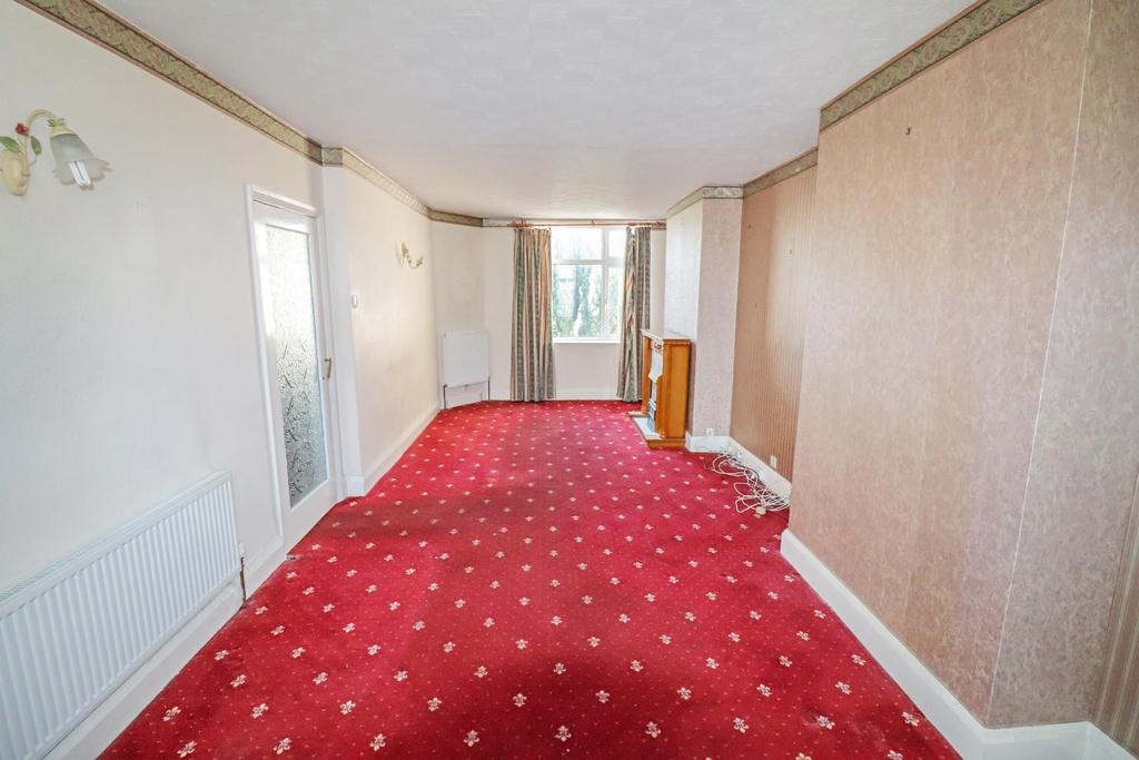 Sussex Road, Coventry 3 bed terraced house £205,000