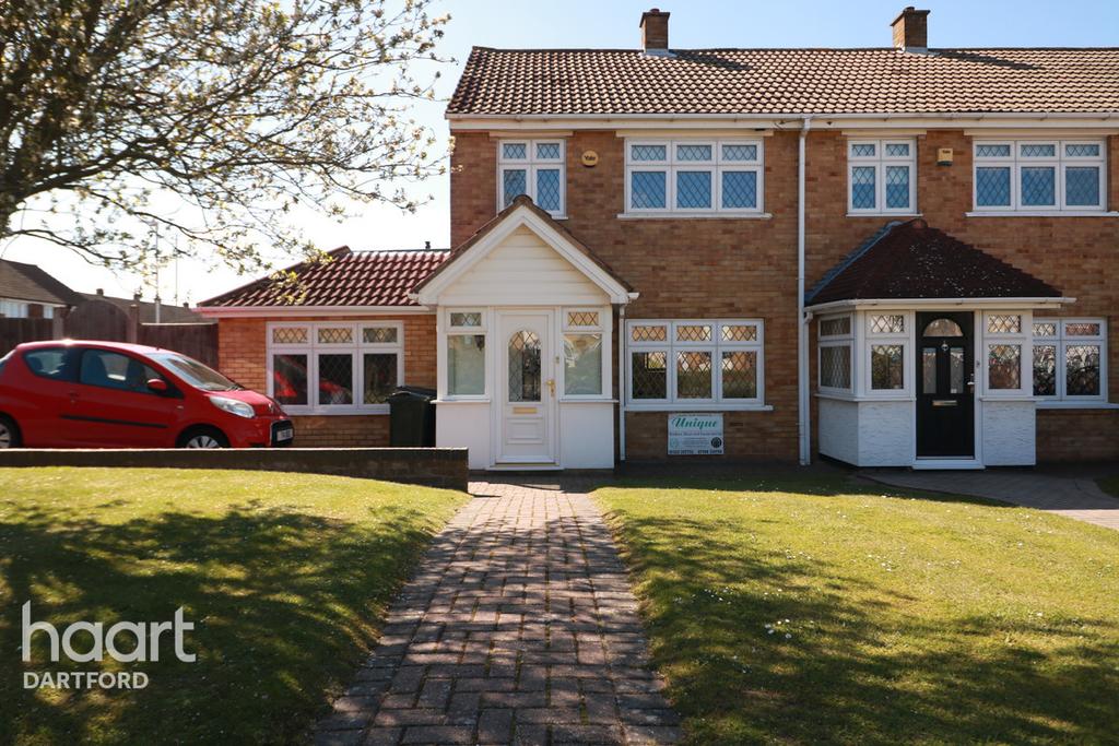 Princes Avenue, Dartford 4 bed end of terrace house £400,000