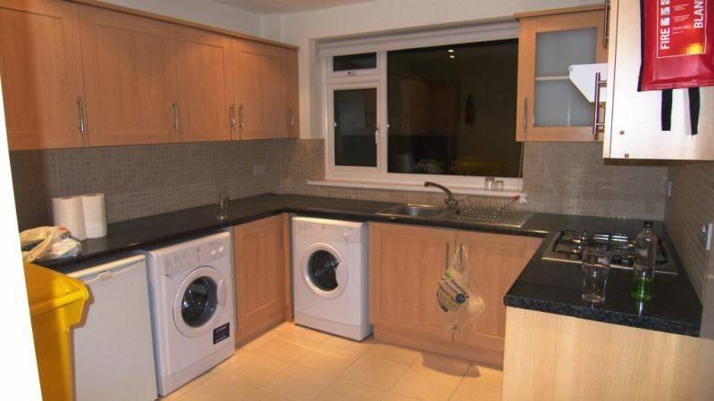 1 Double Ensuite room to rent