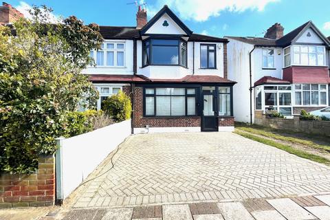 11 Gordon Road, Beckenham, BR3 3QE