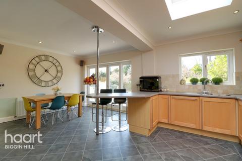 63 Allenby Road, Biggin Hill, Westerham, TN16 3LG