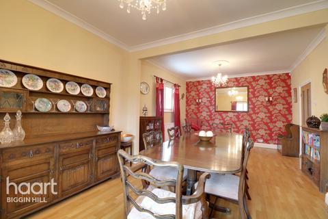 63 Allenby Road, Biggin Hill, Westerham, TN16 3LG