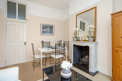 2 bedroom flat to rent, Whittingstall Road, London