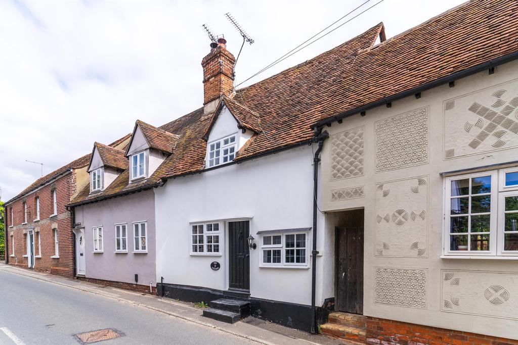 High Street, Stebbing, Essex 1 bed terraced house £850 pcm (£196 pw)