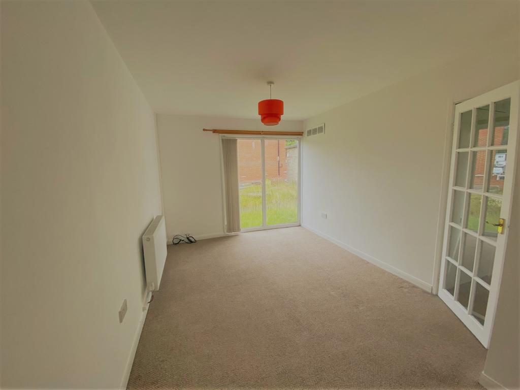 Hatfield Place, Peterlee, SR8 5SZ 3 bed terraced house £85,000