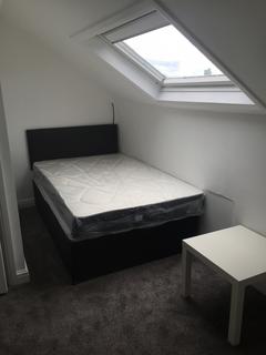 6 bedroom house to rent, Hartley Avenue, Leeds LS6