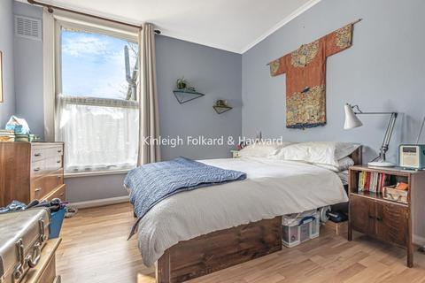 70b Davenport Road, Catford, London, SE6 2AX