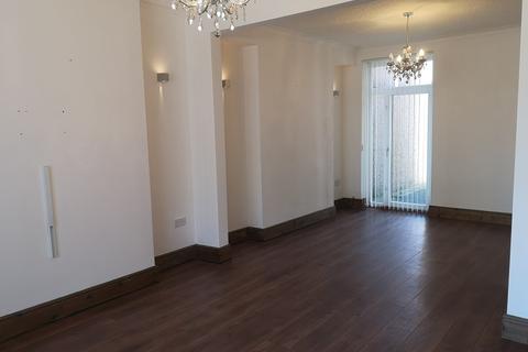 79 Leonard Street, Neath, SA11 3HW
