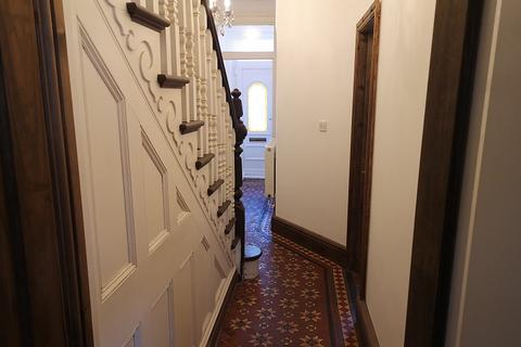 79 Leonard Street, Neath, SA11 3HW