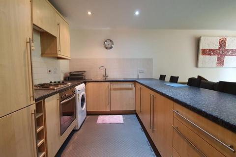 2 bedroom apartment to rent, 294 Stretford Road, Hulme, Manchester, M15 5TN