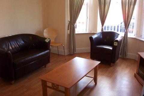 4 bedroom terraced house to rent - Acomb Street Hulme, Manchester. M15 6FQ.