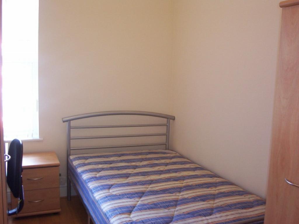 Photograph 6
