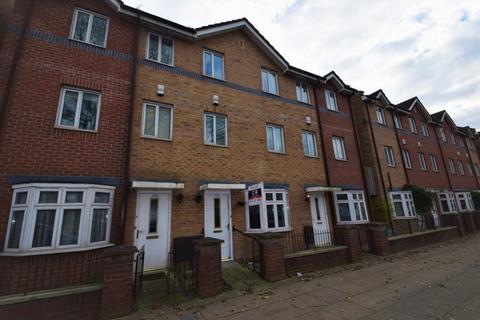 4 bedroom townhouse to rent, 373 Stretford Road, Hulme , Manchester, M15 4AW