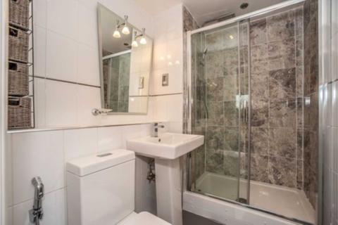 11 Miles Close, London, SE28 0NJ