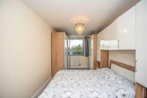 11 Miles Close, London, SE28 0NJ