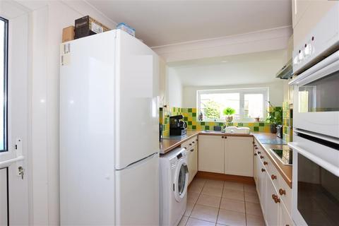 28 Cromer Road, Rochester, ME2 3AL