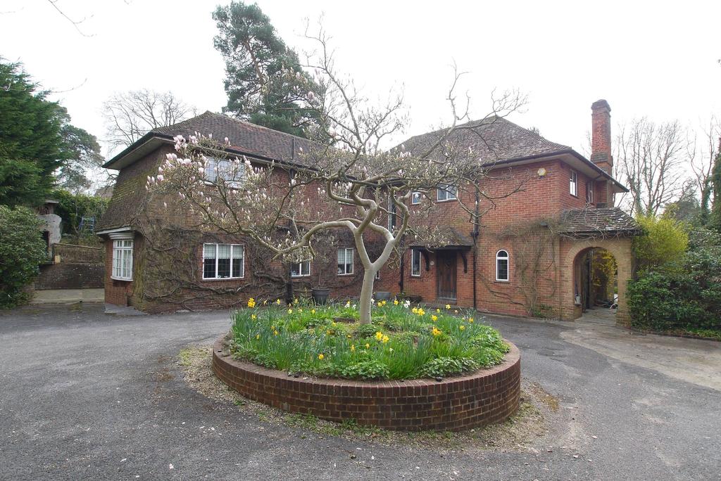 Mount Harry Road, Sevenoaks TN13 6 bed detached house £1,950,000