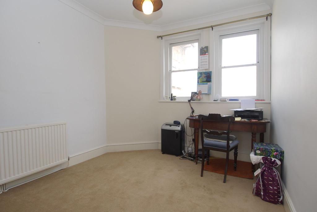 Photograph 11