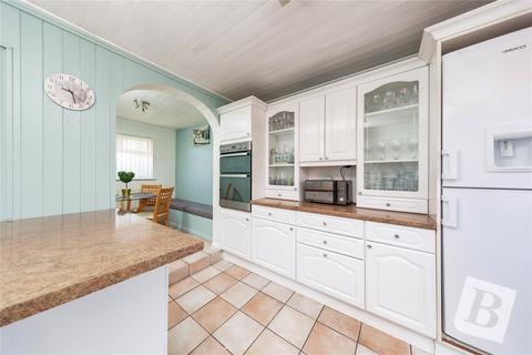 14 Medhurst Crescent, Gravesend, DA12 4HL