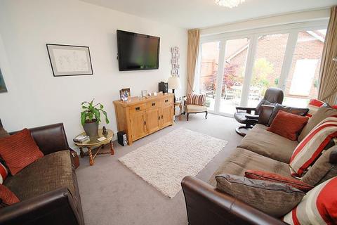 63 Elm Crescent, Birtley, Chester Le Street, DH3 1GH