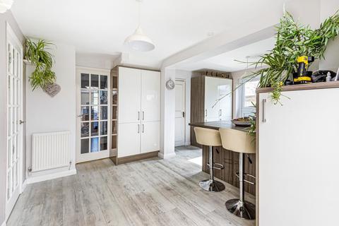 10 Bushy Close, Oxford, OX2 9SH