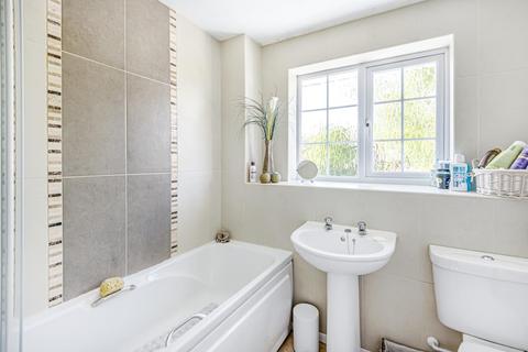 10 Bushy Close, Oxford, OX2 9SH
