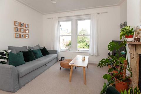 1 bedroom maisonette to rent, Newbridge Road, Bath