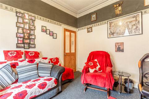 203 Abbey Hills Road, Oldham, OL4 1RF