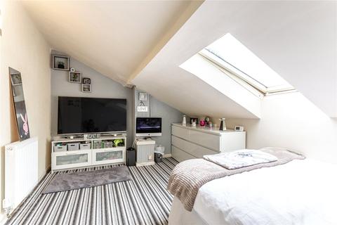 203 Abbey Hills Road, Oldham, OL4 1RF